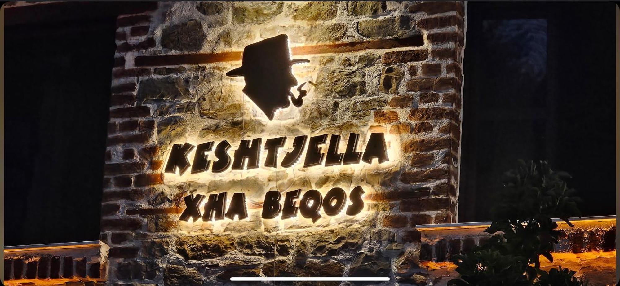 ホテル Keshtjella Xhabeqos Ljaknasi エクステリア 写真